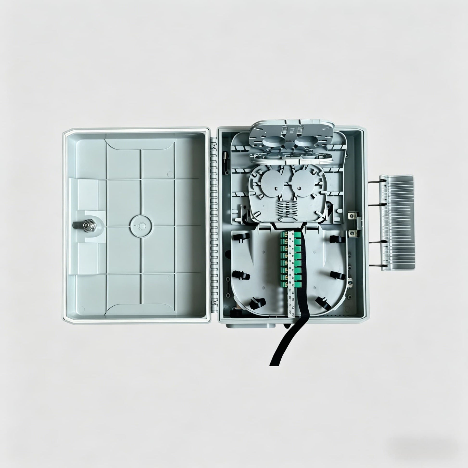 24-core-fiber-distribution-box-a2-open-1